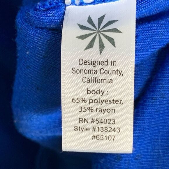 Athleta Twilly Top Macaw Blue Thumb Holes Pilled M - Picture 5 of 8